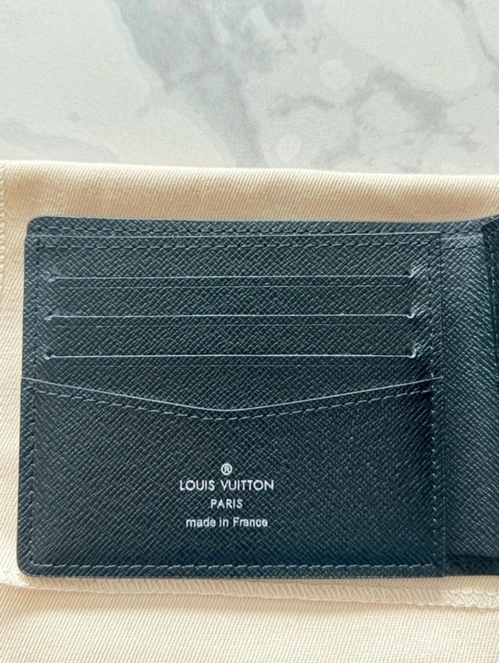 Louis Vuitton Slender Wallet - Picture 5 of 10